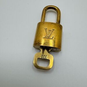 Louis Vuitton Brass Padlock lock #320